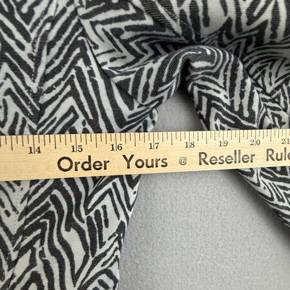 CAbi Women's Small Zigzag Ponte Ponte Coat Blazer Boho Classic Chic Career Fall - Picture 9 of 15